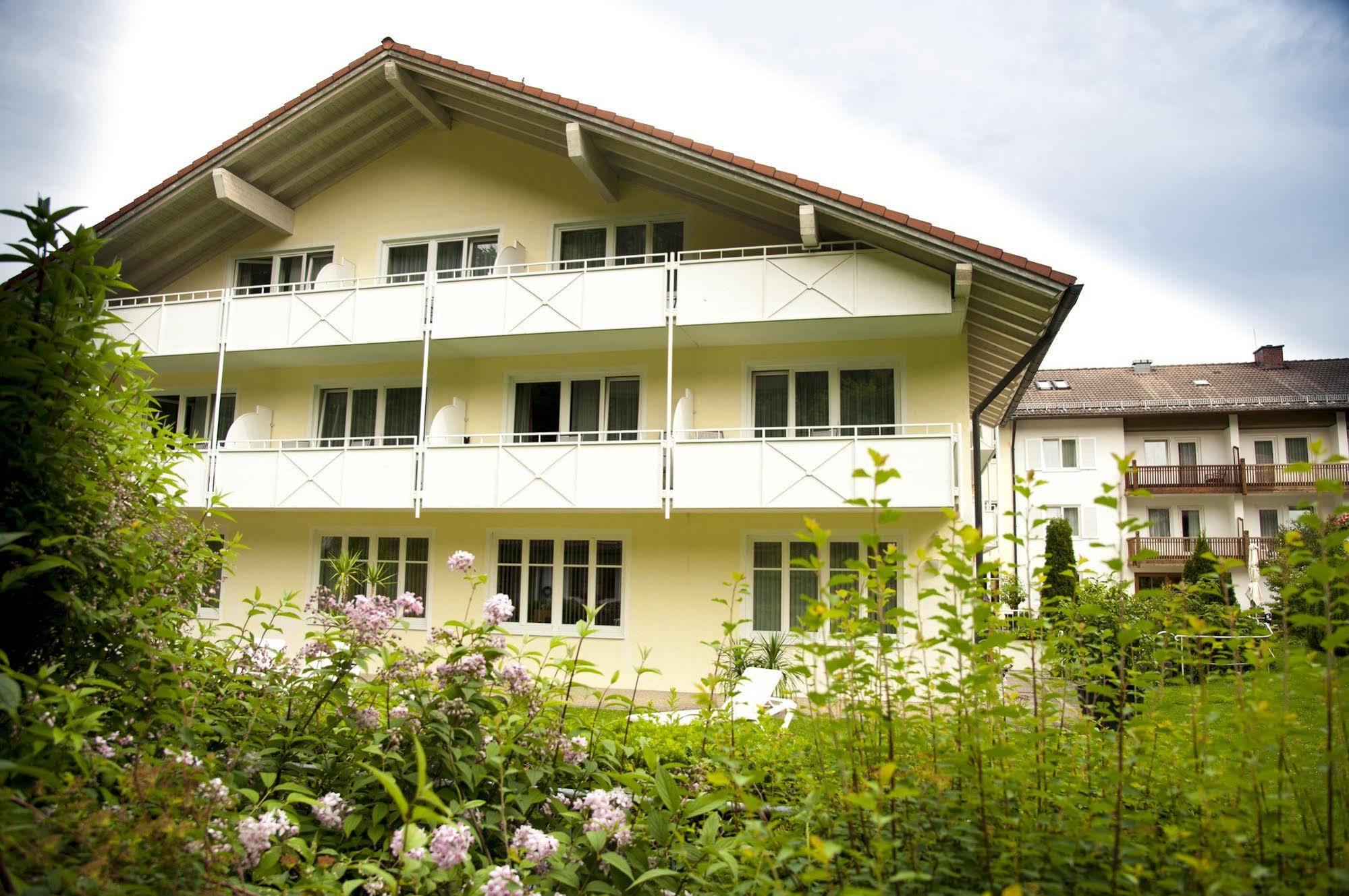 Aktiv Schweiger 3*