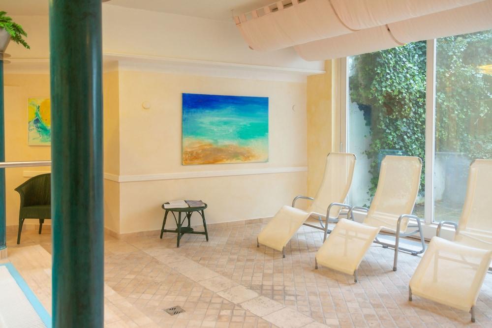 Aktiv Schweiger Hotel 3*